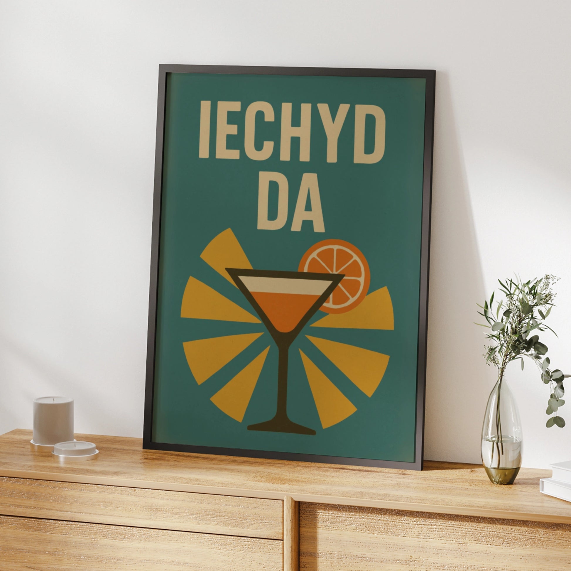 Iechyd Da Welsh Cocktail Poster, Wales Bar Wall Art, Retro Mid-Century Print